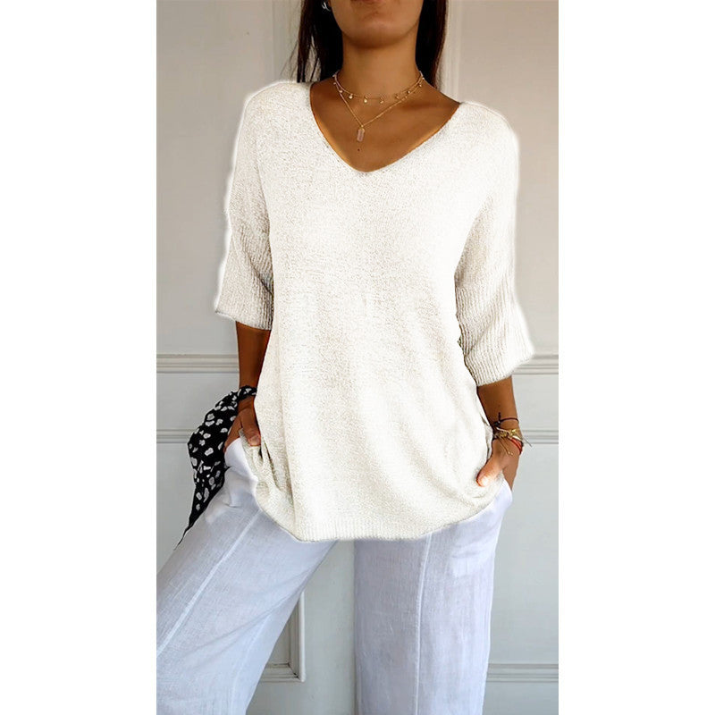 Women’s V-Neck 3/4 Sleeve Loose Curved Hem Casual Basic Knit Top